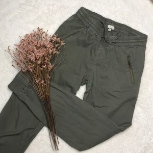 TRILLIUM Joggers